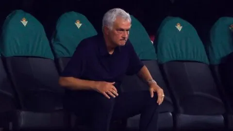 Mourinho defiende al Real Madrid tras caer ante el Betis: "No sé por qué hemos perdido, hemos jugado muy bien"