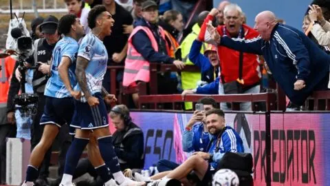 ¡Primera victoria de la temporada! Nottingham Forest derrota al Aston Villa