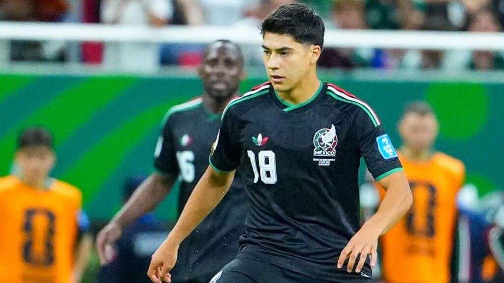 Obed Vargas sería convocado con la selección mexicana