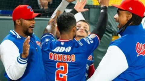 Olmecas resiste ante Pericos y se pone a un triunfo de llegar a la Serie del Rey