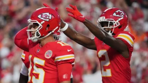 ¡Regreso triunfal! Patrick Mahomes comanda la victoria de Chiefs sobre Broncos en el Monday Night Football