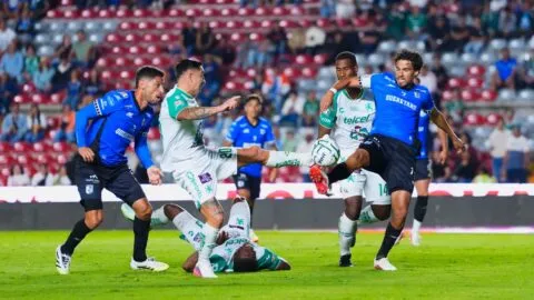 Querétaro rescata el empate frente a León en el cierre de la jornada 9