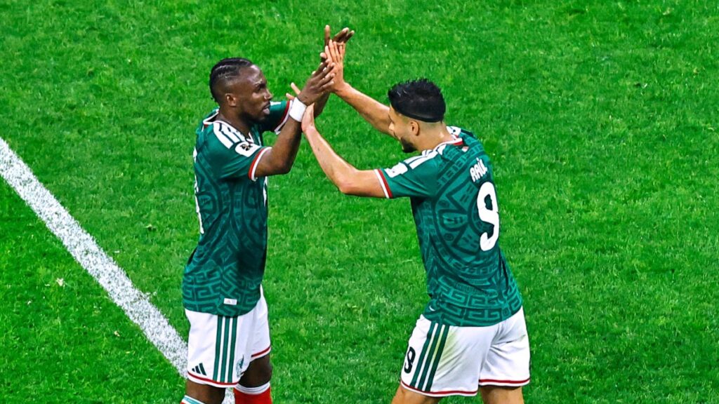 Quiñones, el goleador que México necesita | Imago7