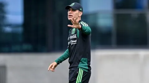 ¿Rafael Márquez debutará sin europeos?