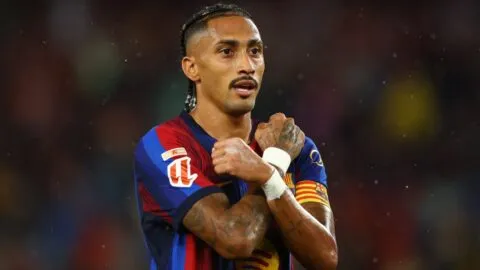 Barcelona encamina la renovación de Raphinha hasta 2030