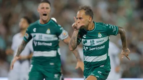 Santos derrota a Pachuca y extiende su racha de victorias en la Liga MX