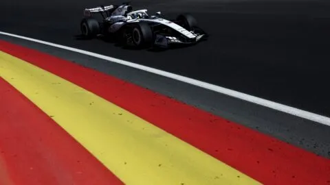Kimi Antonelli conquista el caos de Madrid; Checo Pérez termina 20° en la FP3