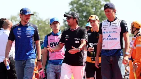 Checo Pérez revela por qué Cadillac no usará todavía el nuevo motor Ferrari en F1