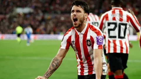 Sunderland derrota al AZ Alkmaar de Mateo Chávez en el debut de la Europa League