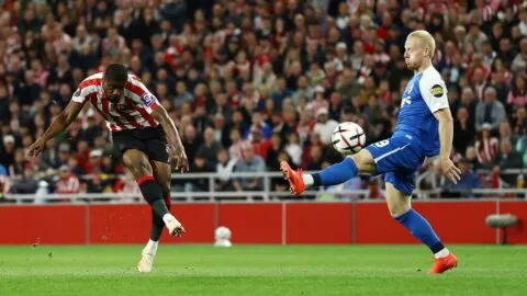 Sunderland vs AZ Alkmaar en vivo, Europa League 2026: ¡Arranca la segunda parte!