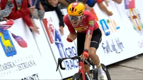 Tobias Svarre gana la etapa reina de la CRO Race y se convierte en nuevo líder en Labin