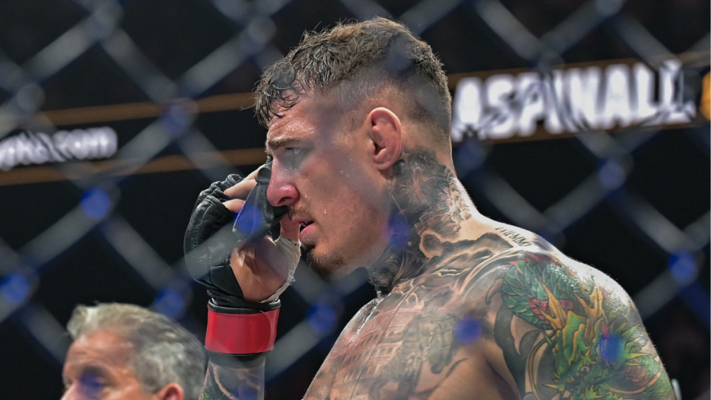 Tom Aspinal sufrió un doble piquete de ojos ante Ciryl Gane