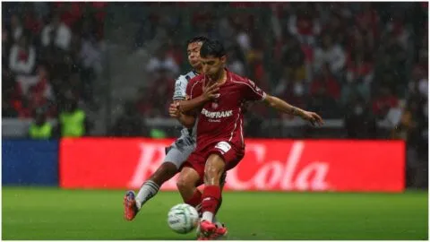¡Tláloc aparece en el Nemesio Diez! El Toluca vs Atlas se suspende por tormenta eléctrica