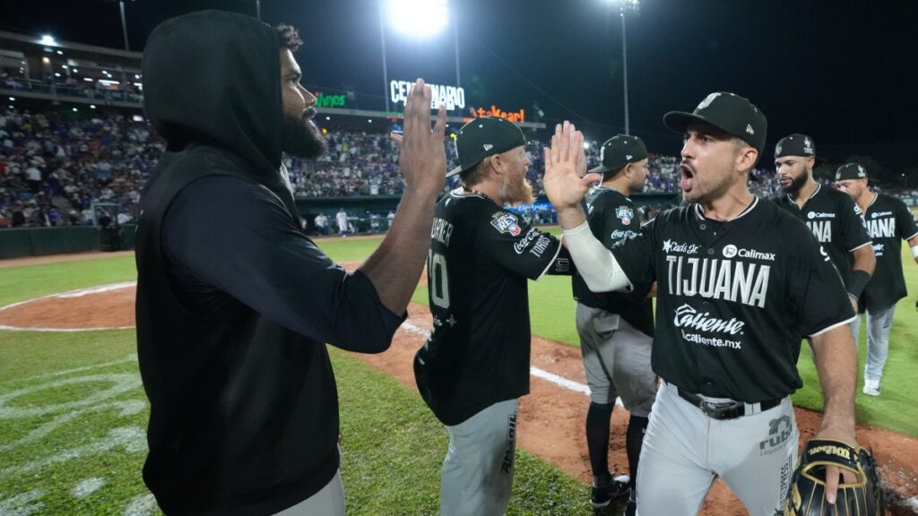 Toros de Tijuana se llevan la victoria a casa
