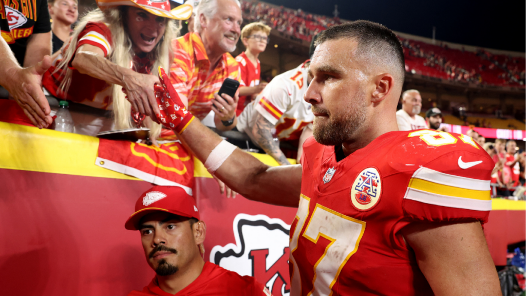 Kelce fue mencionado por los investigadores como una de las víctimas de la estafa millonaria de Siddharth Jawahar