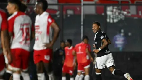 Santa Fe agota el tanque ante Vasco Da Gama y se despide de la Copa Sudamericana