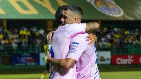 Mixco remonta ante Guastatoya y enciende la pelea por la cima