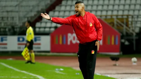 Oficial: Alexis Márquez vuelve a tomar la dirección técnica del Deportivo Pereira