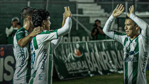 Antigua GFC golea a Xelajú MC y se convierte en el nuevo líder del Apertura 2026