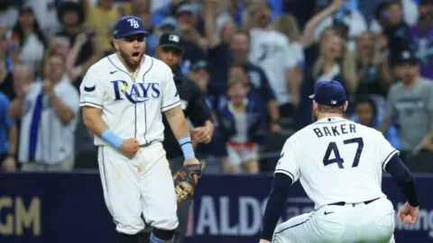 Cinco mexicanos siguen en carrera por la Serie Mundial de la MLB
