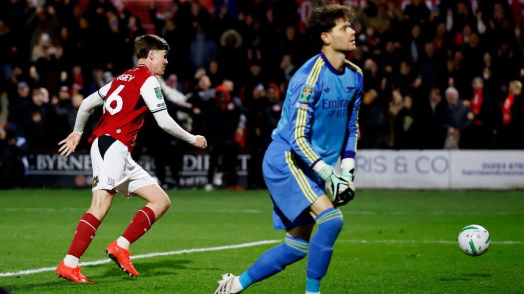 ¡Sorpresón en Inglaterra! Arsenal queda eliminado ante un equipo de cuarta división