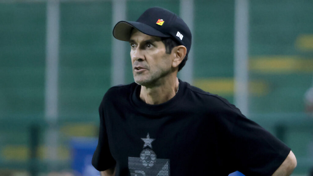 Arturo Reyes, en un partido de Deportivo Pereira. - Vizzor Image.