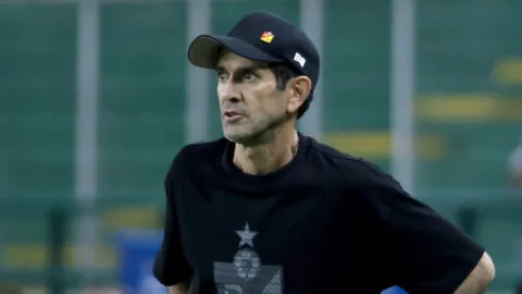 Oficial: Arturo Reyes deja la dirección técnica de Deportivo Pereira