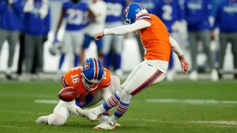 ¡Golpe al campeón! Broncos vencen a Seahawks con un gol de campo en tiempo extra