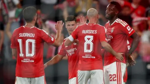 Benfica golea al Celtic con doblete de Jhon Durán y mantiene el paso perfecto en la Europa League