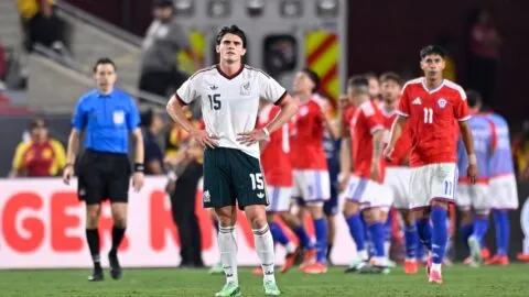 Chile golpea tras los cambios de Rafa Márquez: Pizarro marca el 2-0 ante México