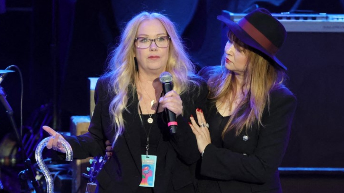 La actriz estadounidense Christina Applegate atraviesa una nueva etapa de incertidumbre sobre su salud.