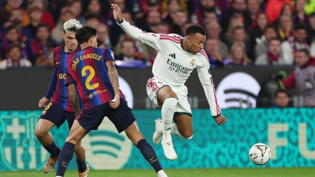 Barcelona vs Real Madrid: El partido más importante del fútbol ibérico se definió en favor del equipo merengue