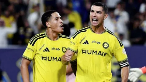 Cristiano Ronaldo está a 15 goles de los 1,000: su triplete acerca el récord