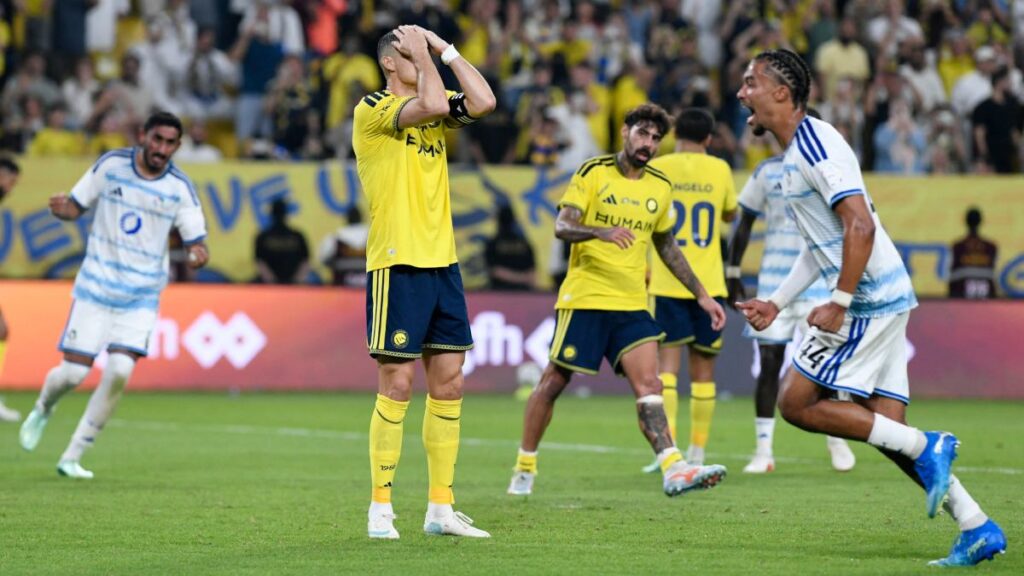 Otro futbolista portugués, Joao Félix, tuvo que aparecer para salvar un partido irreconocible de Cristiano Ronaldo