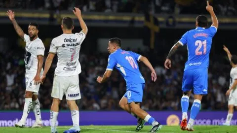 Pumas vs Cruz Azul, en vivo: ¡Andrés Montaño marca el segundo de la Máquina!