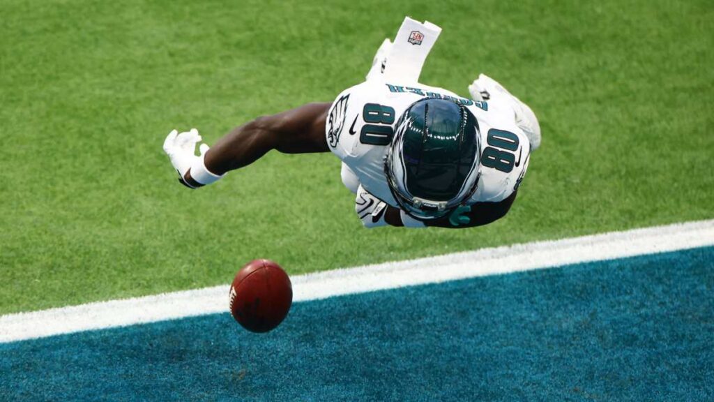Darius Cooper durante el Eagles vs Jaguars en Londres, NFL 2026