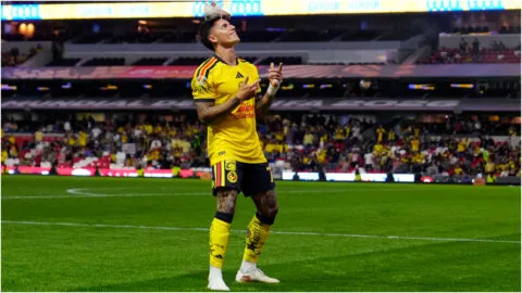 América le da las llaves de Coapa a Brian Rodríguez