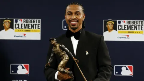 MLB reconoce a Francisco Lindor con el Premio Roberto Clemente 2026