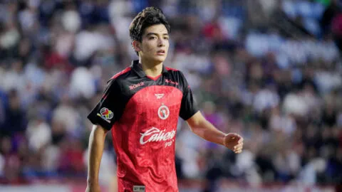 Gilberto Mora, a punto de volver