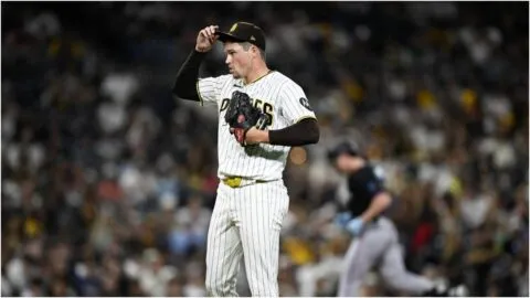 Mason Miller deja a los Padres en plena crisis: se pierde el juego decisivo ante Brewers