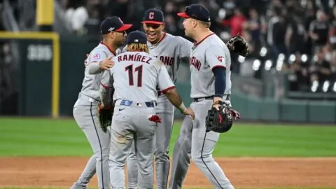 ¡Habrá Juego 5! Los Guardians evitan la eliminación y empatan la serie ante White Sox
