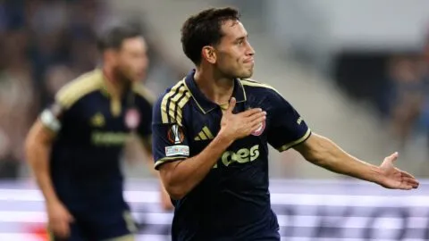 Hormiga González entra de cambio y Olympiacos vence al Marsella para mantener paso perfecto en Europa League