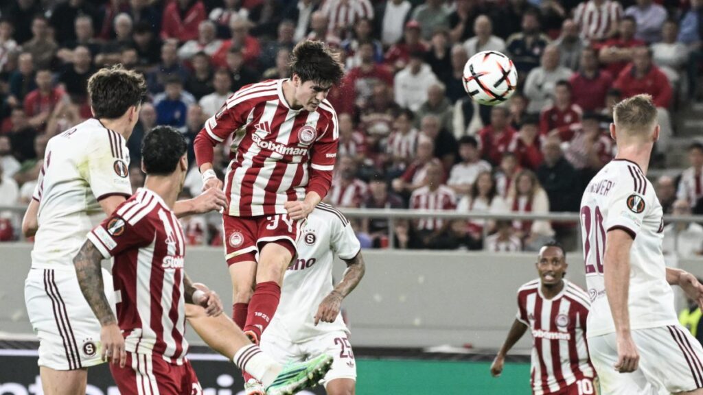 ¿Fue gol o no de la Hormiga González con el Olympiacos en Europa League?