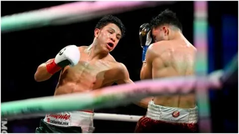 Jaime Munguía pone en riesgo su título mundial tras evitar a Bektemir Melikuziev en la próxima función de Canelo Álvarez