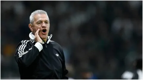Javier Aguirre sigue sin conocer la victoria: Valencia deja ir puntos ante Villarreal en el último minuto