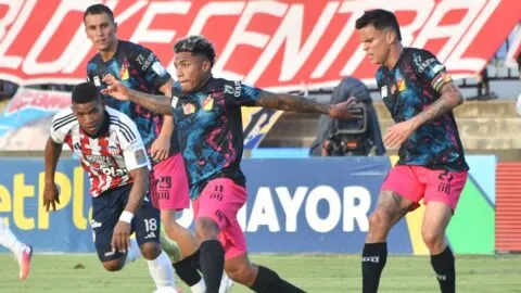 ¿Sale mal el experimento con Viera?: las claves del empate entre Junior y Pereira