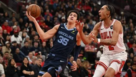 De Eduardo Nájera a Karim López: Los mexicanos que han debutado en la NBA