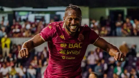 Kendall Waston advierte sobre el desafío de Saprissa en la Copa Centroamericana: “Estamos superobligados”
