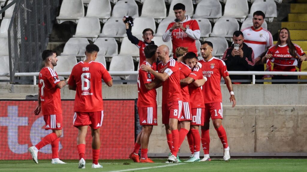 Benfica vence al Omonia en la Europa League