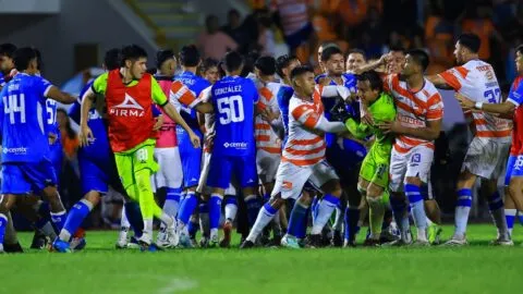 Pleito entre Correcaminos y Cruz Azul Hidalgo termina en amenazas